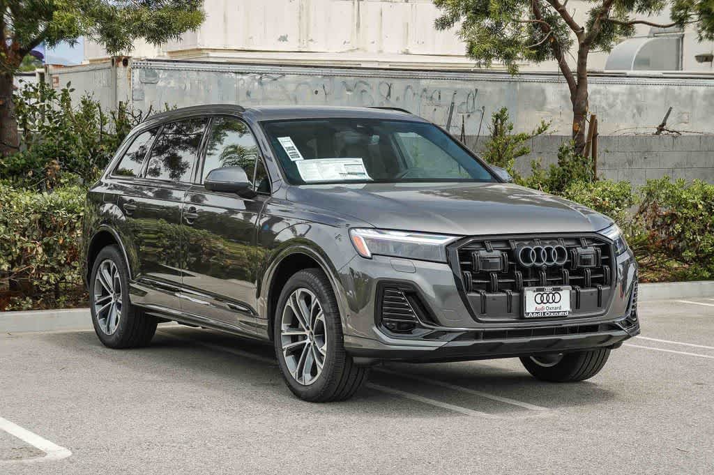 Thumbnail: 2026 Audi Q7 - 3