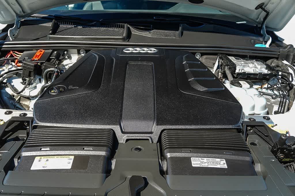 Thumbnail: 2023 Audi Q7 - 30