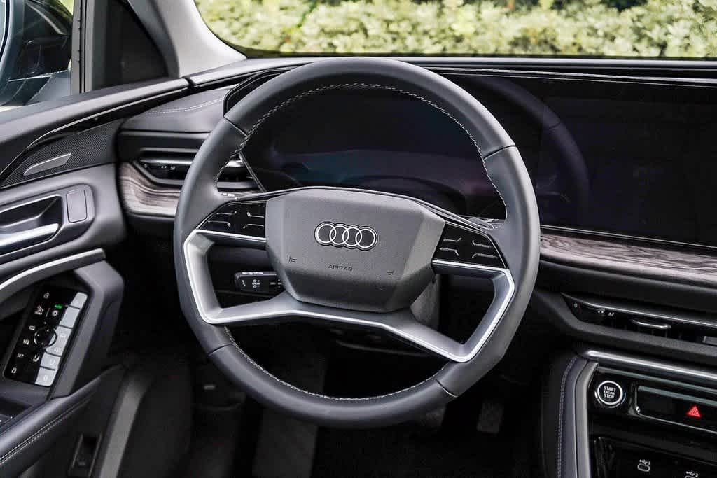 Thumbnail: 2025 Audi Q5 - 15