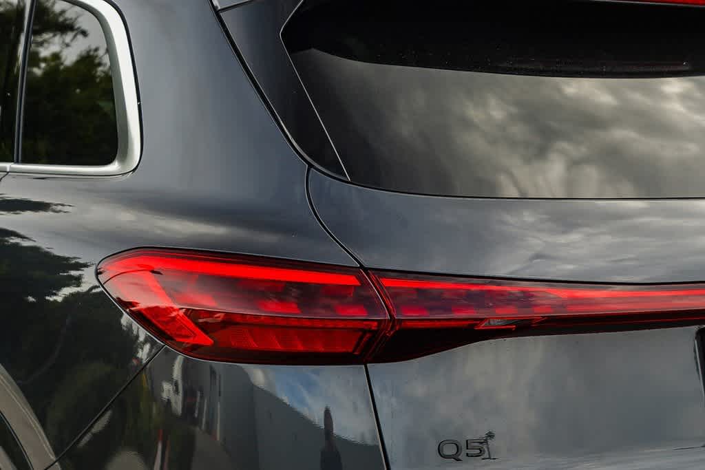 Thumbnail: 2025 Audi Q5 - 7