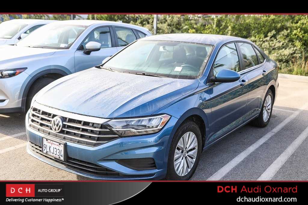 Thumbnail: 2020 Volkswagen Jetta - 1