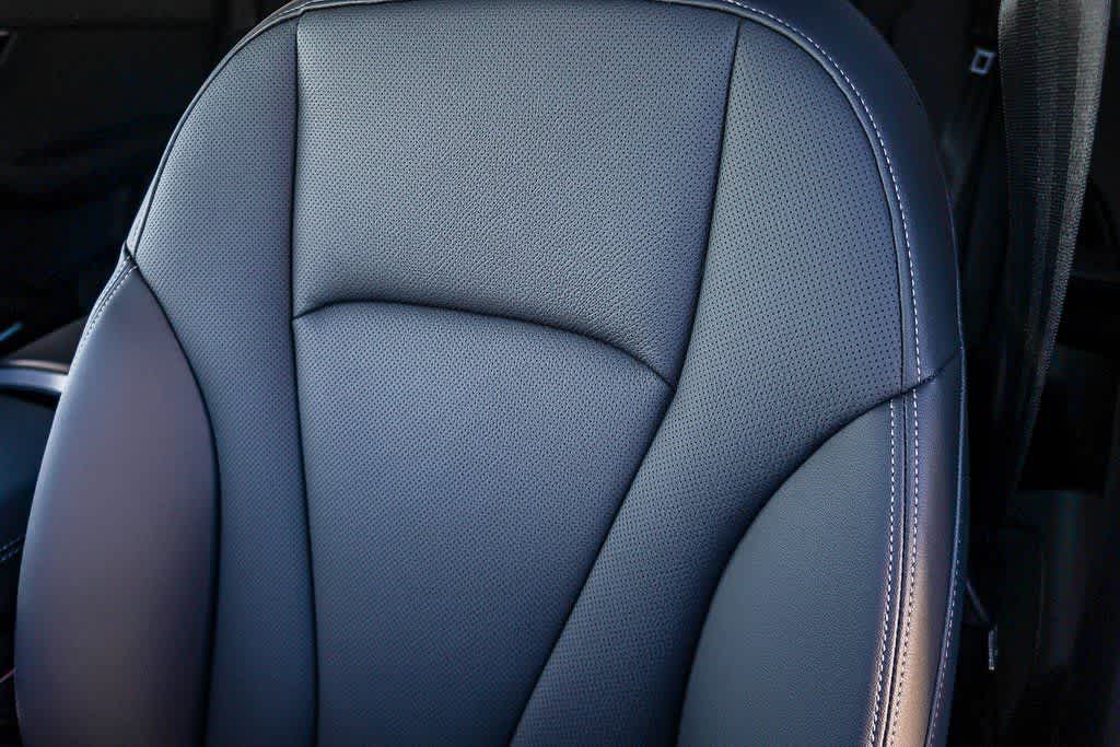 Thumbnail: 2026 Audi Q8 - 28