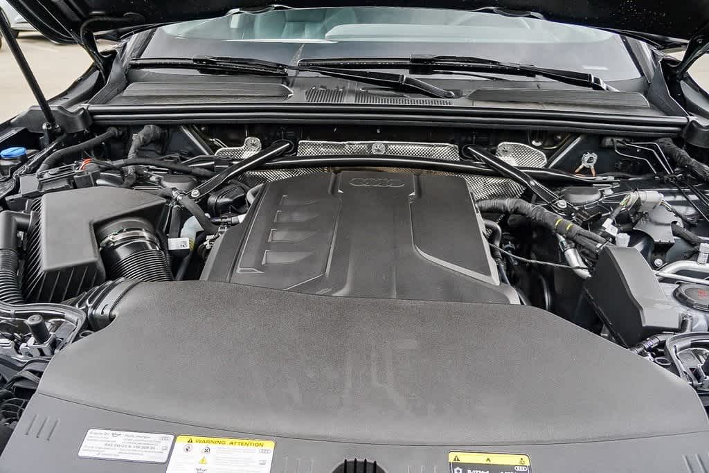 Thumbnail: 2025 Audi Q5 - 30