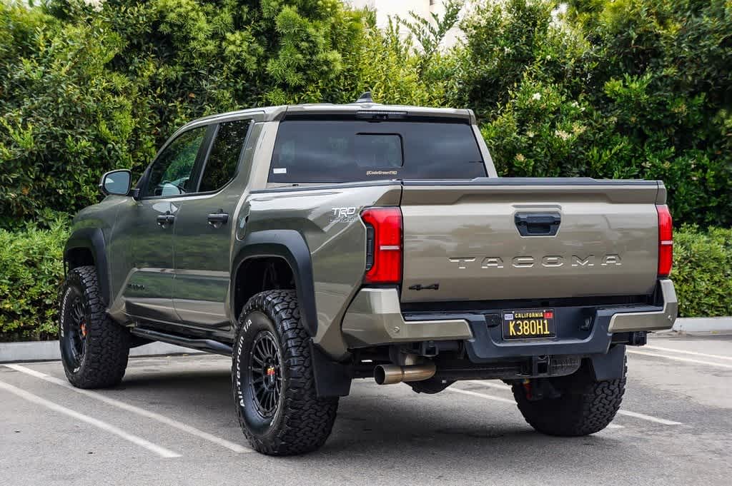 2024 Toyota Tacoma TRD Off-Road 6
