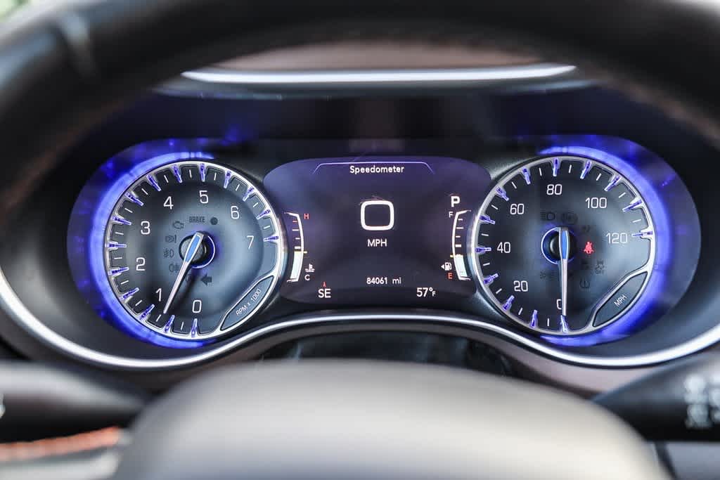 Thumbnail: 2019 Chrysler Pacifica - 22