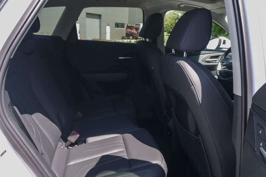 Thumbnail: 2026 Audi Q3 - 16
