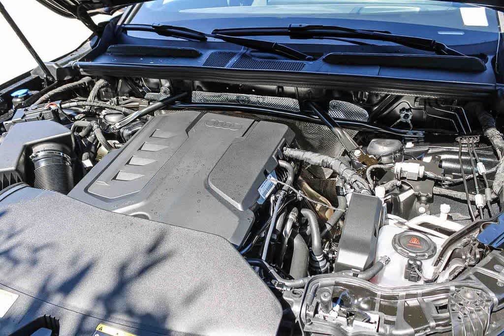 Thumbnail: 2025 Audi Q5 - 24