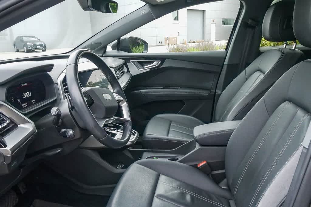 Thumbnail: 2023 Audi Q4 e-tron - 17