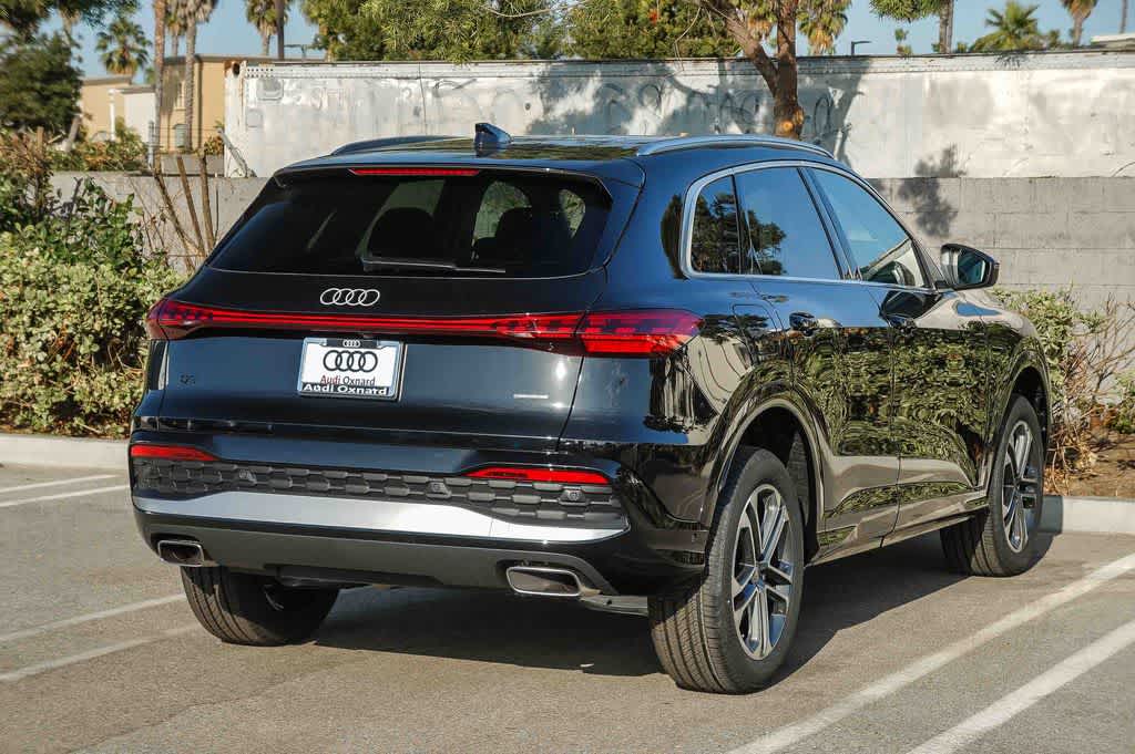 Thumbnail: 2026 Audi Q5 - 4