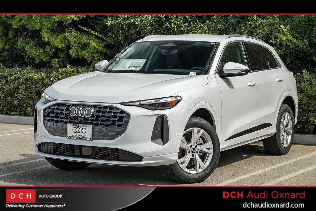 Thumbnail: 2025 Audi Q5 - 1