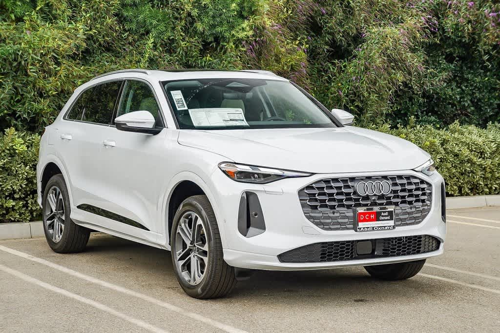 Thumbnail: 2025 Audi Q5 - 3