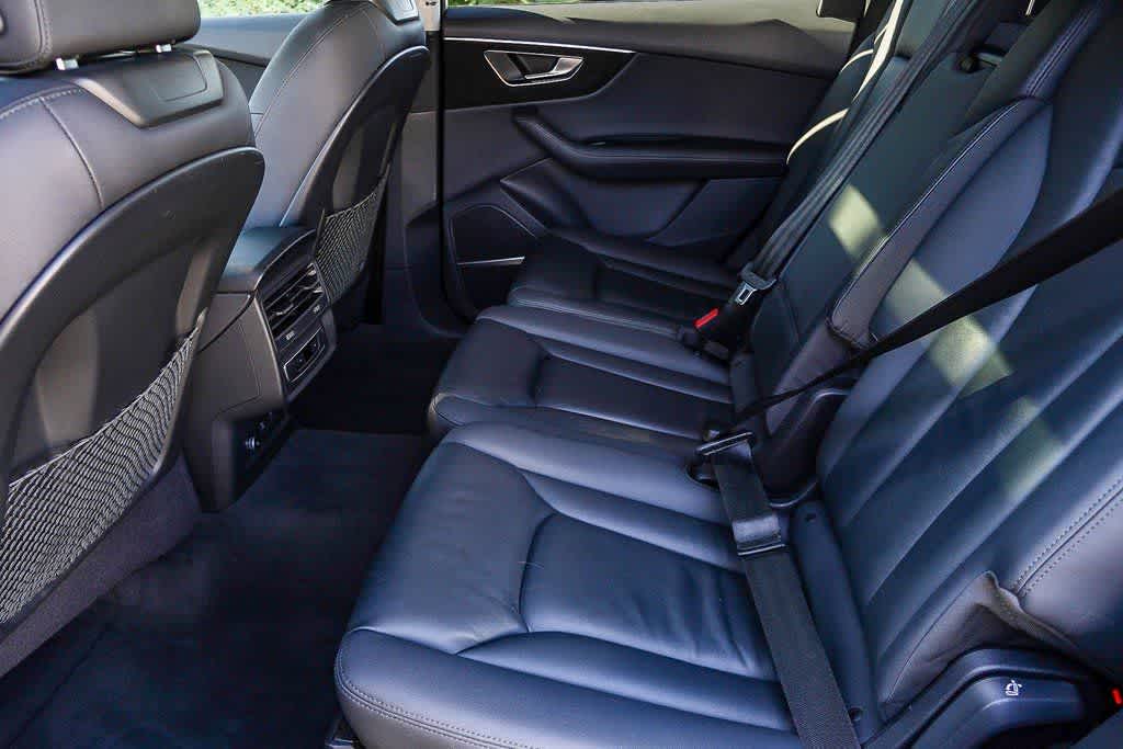 Thumbnail: 2023 Audi Q7 - 21