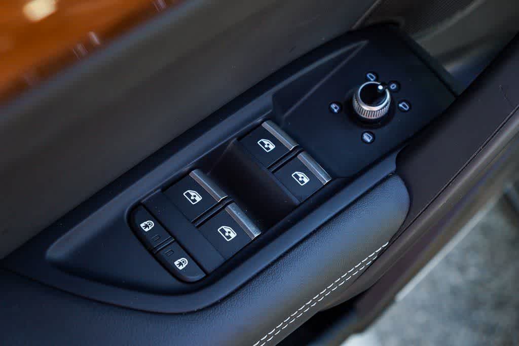 Thumbnail: 2023 Audi Q5 - 23