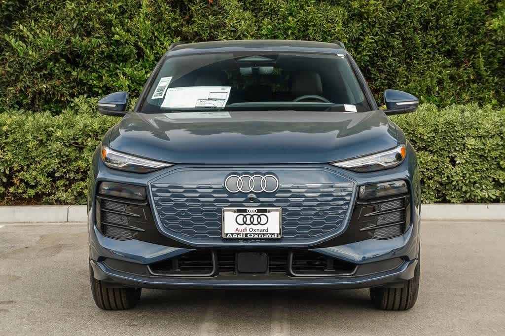 Thumbnail: 2025 Audi Q6 e-tron - 2