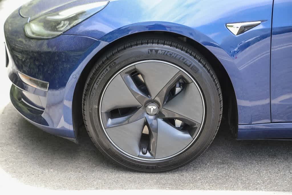 Thumbnail: 2019 Tesla Model 3 - 9