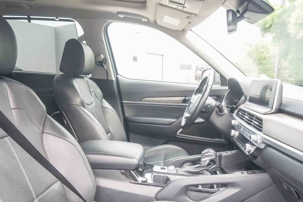 Thumbnail: 2021 Kia Telluride - 19