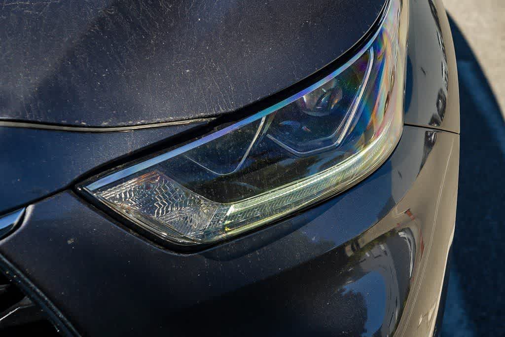 Thumbnail: 2022 Toyota Highlander - 8