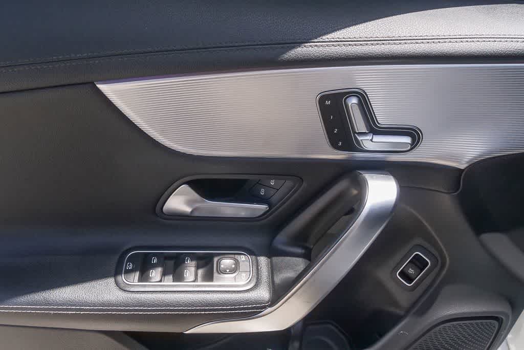 Thumbnail: 2020 Mercedes-Benz CLA - 15
