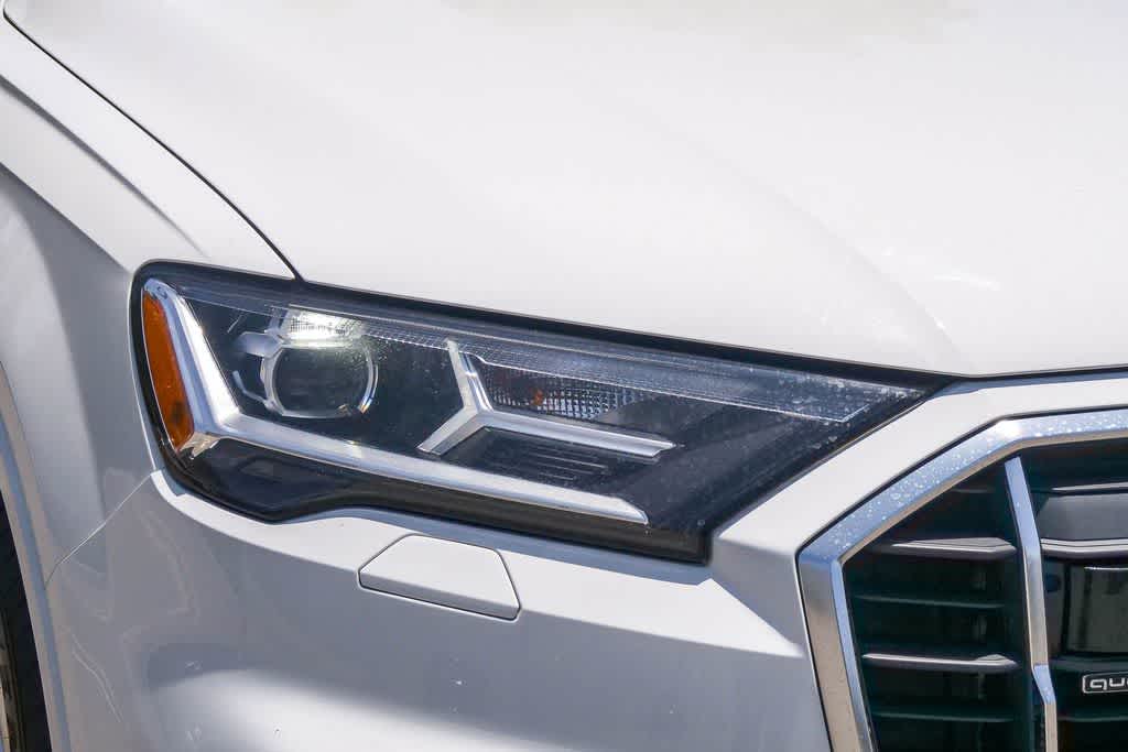 Thumbnail: 2023 Audi Q7 - 4
