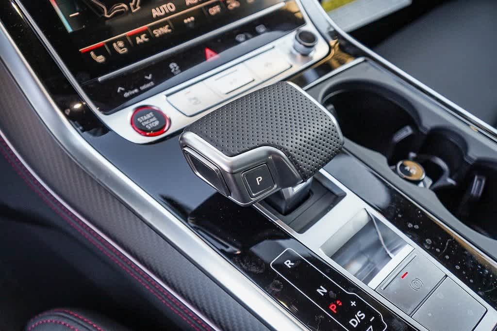 Thumbnail: 2026 Audi SQ8 - 22