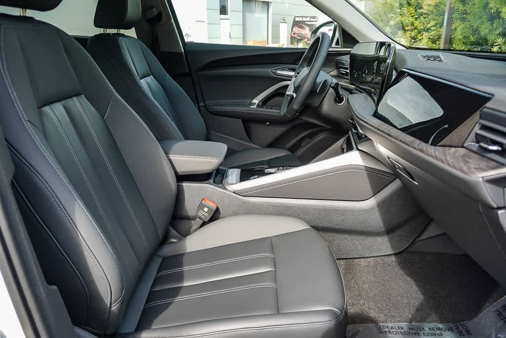 Thumbnail: 2025 Audi Q5 - 18