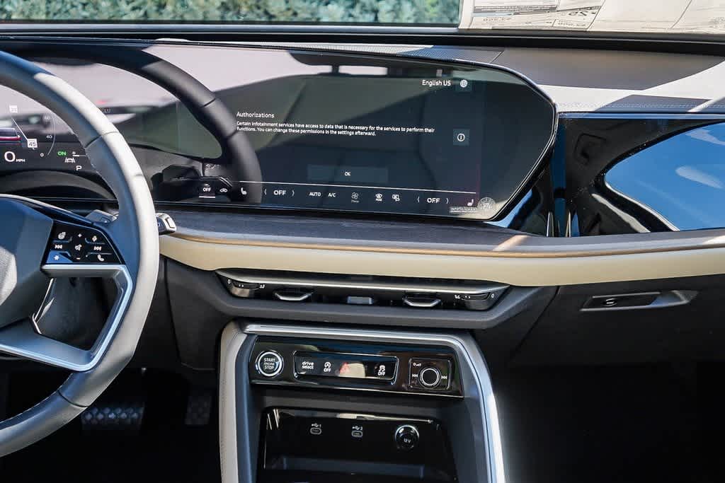 Thumbnail: 2025 Audi Q5 - 13