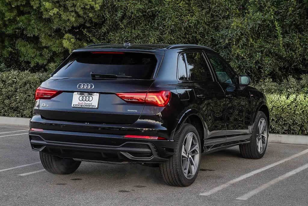 Thumbnail: 2025 Audi Q3 - 4