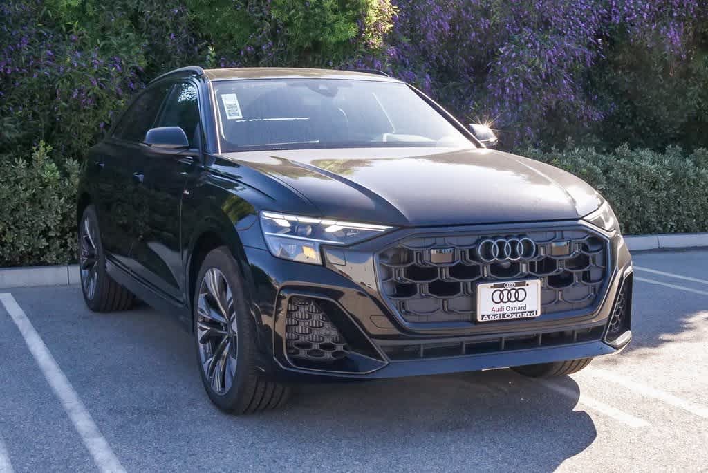Thumbnail: 2026 Audi Q8 - 3
