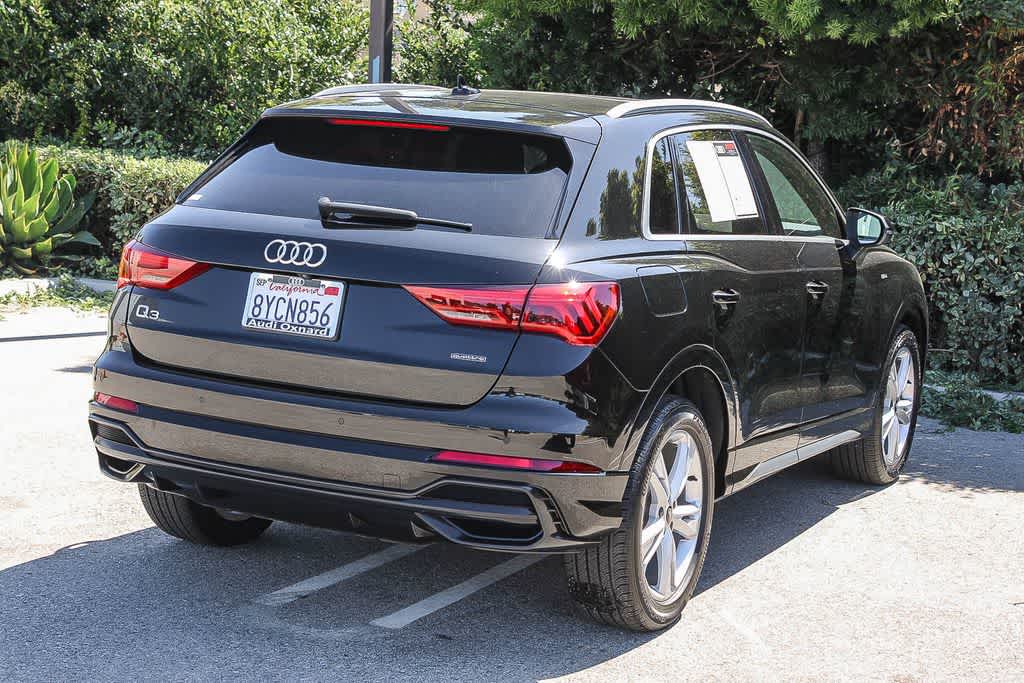 Thumbnail: 2022 Audi Q3 - 10