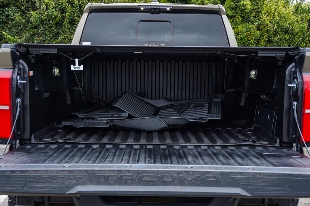 2024 Toyota Tacoma TRD Off-Road 29