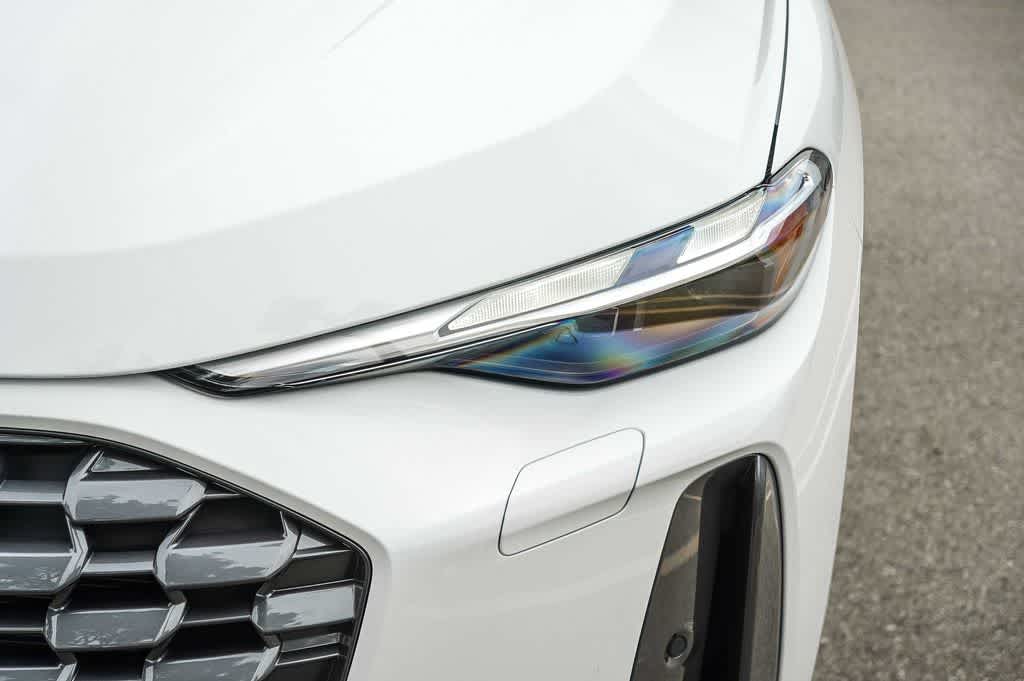Thumbnail: 2026 Audi Q5 - 8