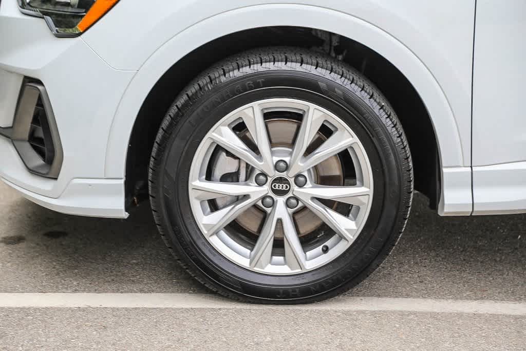 Thumbnail: 2022 Audi Q3 - 9