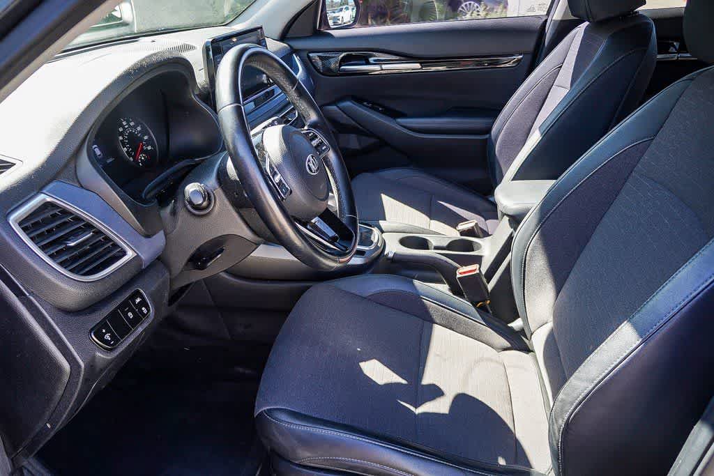 Thumbnail: 2021 Kia Seltos - 15