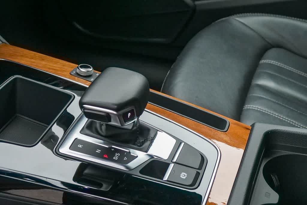 Thumbnail: 2023 Audi Q5 - 17