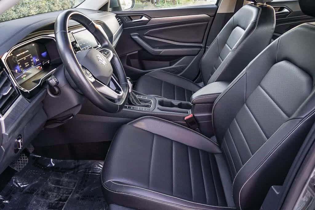 Thumbnail: 2024 Volkswagen Jetta - 20