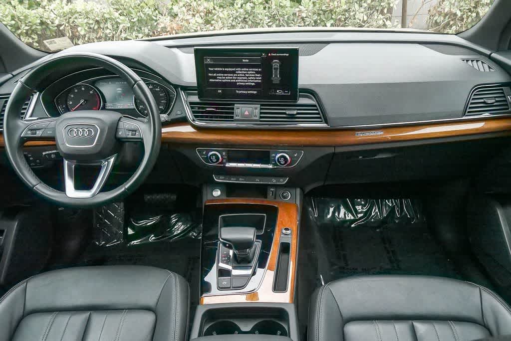 Thumbnail: 2023 Audi Q5 - 10