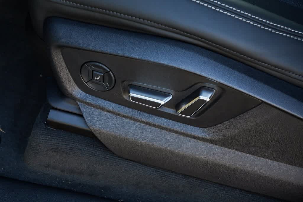 Thumbnail: 2026 Audi Q8 - 24