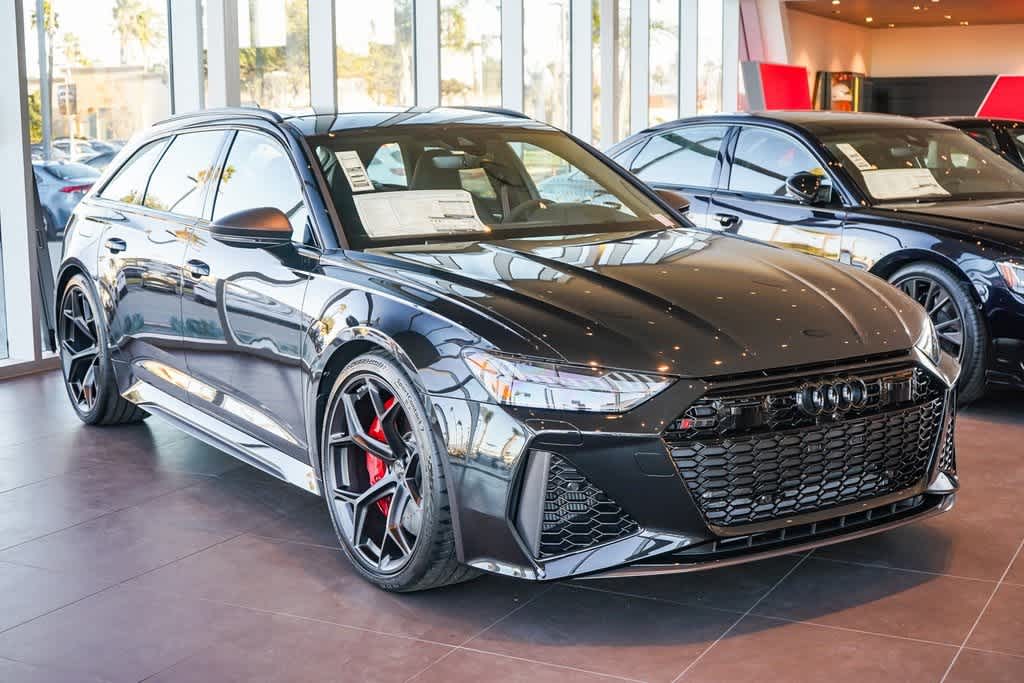 Thumbnail: 2025 Audi RS 6 - 3