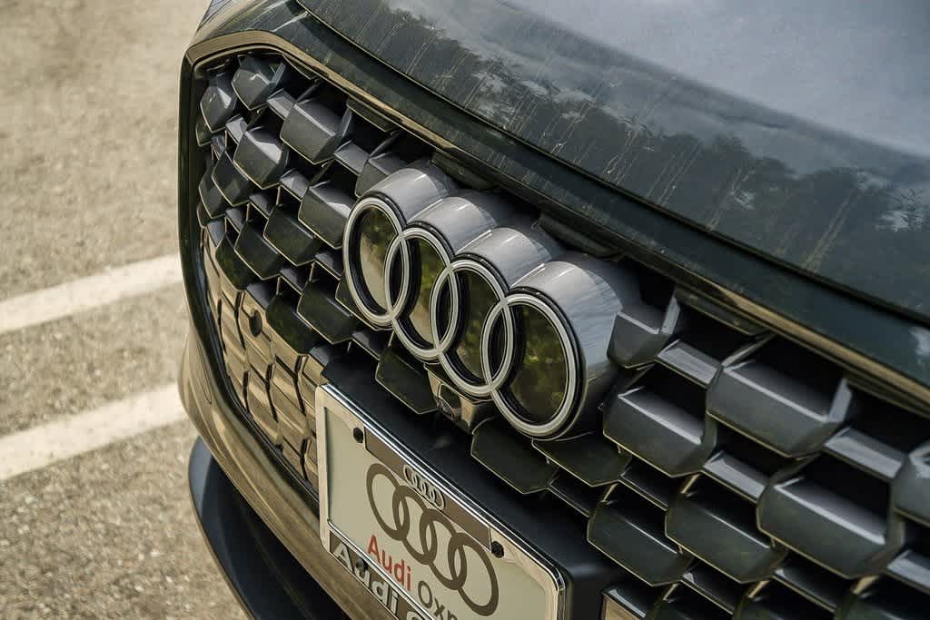 Thumbnail: 2025 Audi Q5 - 9