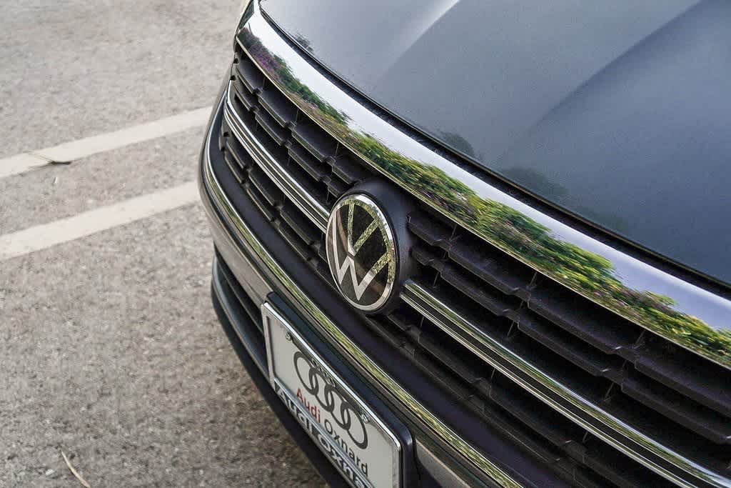 Thumbnail: 2024 Volkswagen Jetta - 9