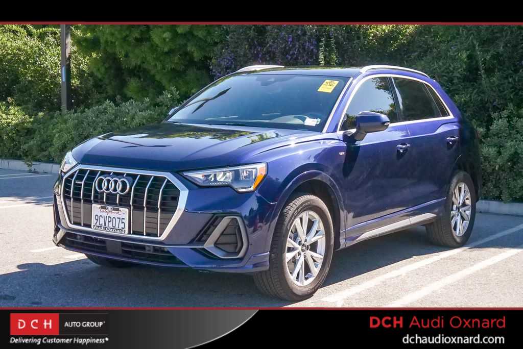 Thumbnail: 2022 Audi Q3 - 1