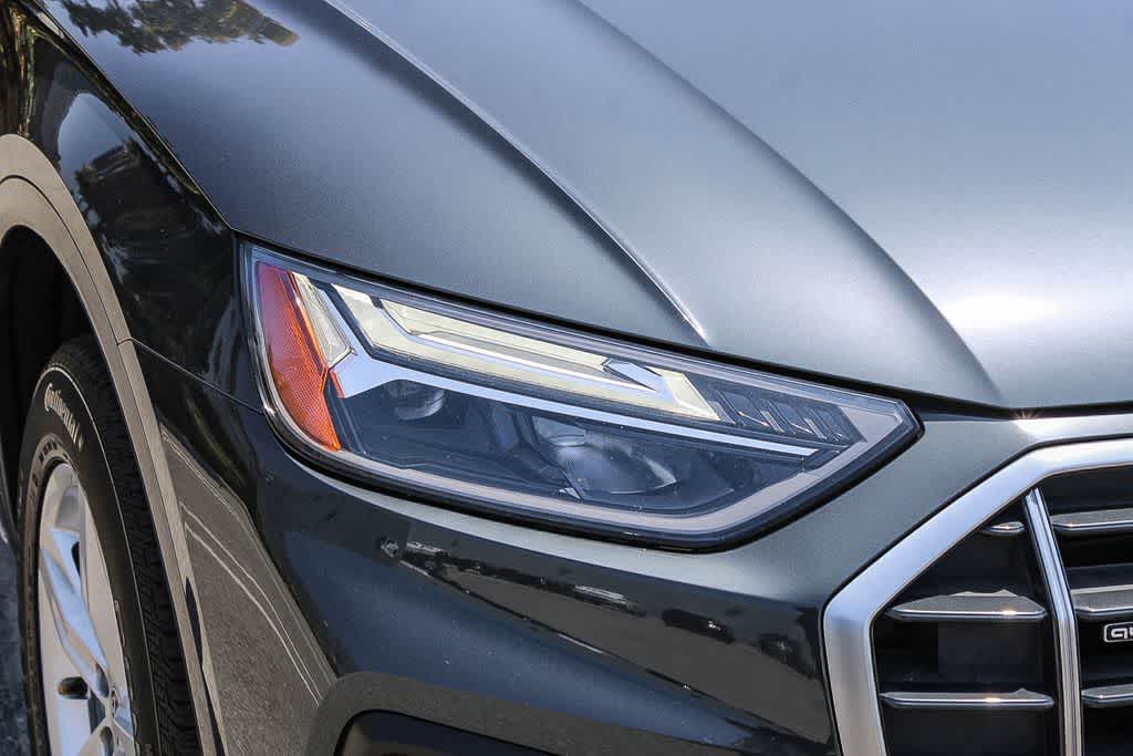 Thumbnail: 2023 Audi Q5 - 3