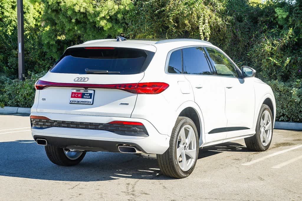 Thumbnail: 2025 Audi Q5 - 4