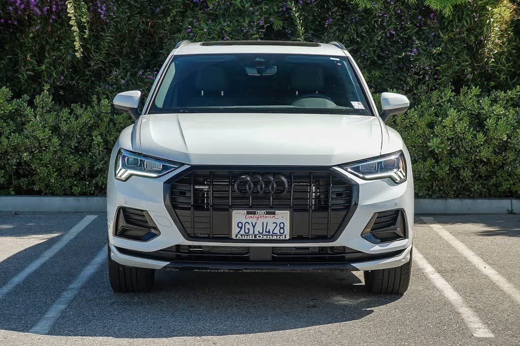 Thumbnail: 2023 Audi Q3 - 2