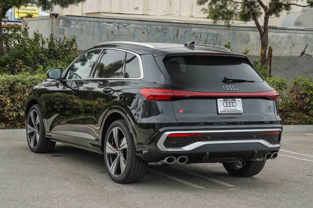 Thumbnail: 2026 Audi SQ5 - 6