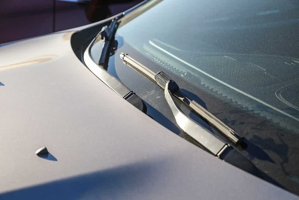 Thumbnail: 2018 Jeep Cherokee - 16