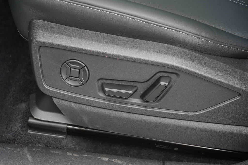 Thumbnail: 2026 Audi Q5 - 24