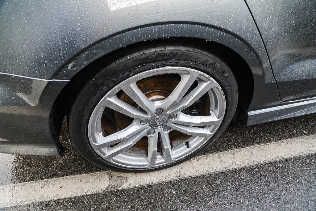 Thumbnail: 2016 Audi S3 - 12