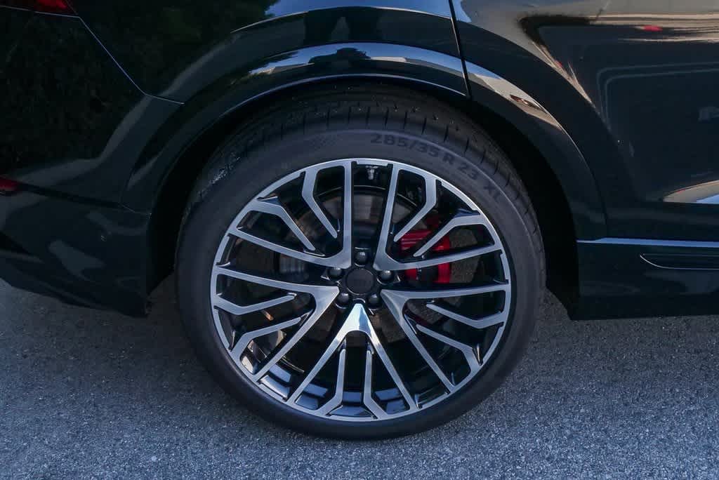 Thumbnail: 2026 Audi SQ8 - 6