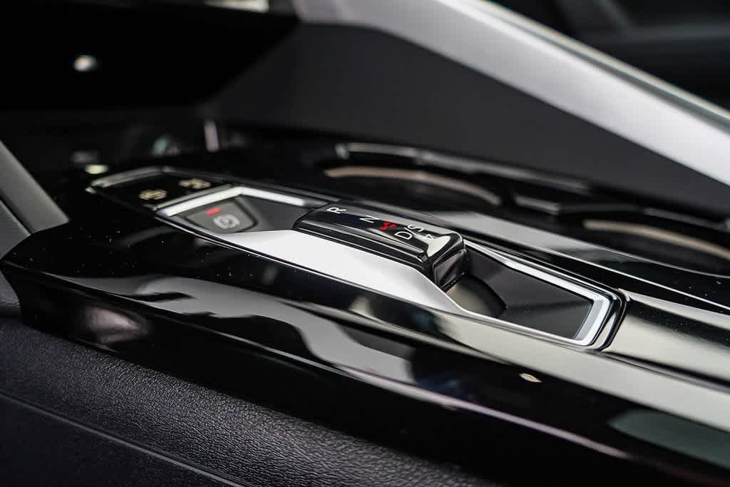 Thumbnail: 2025 Audi Q5 - 25